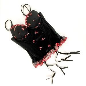 BLUSH Black Pink Floral Embroidered Bustier M